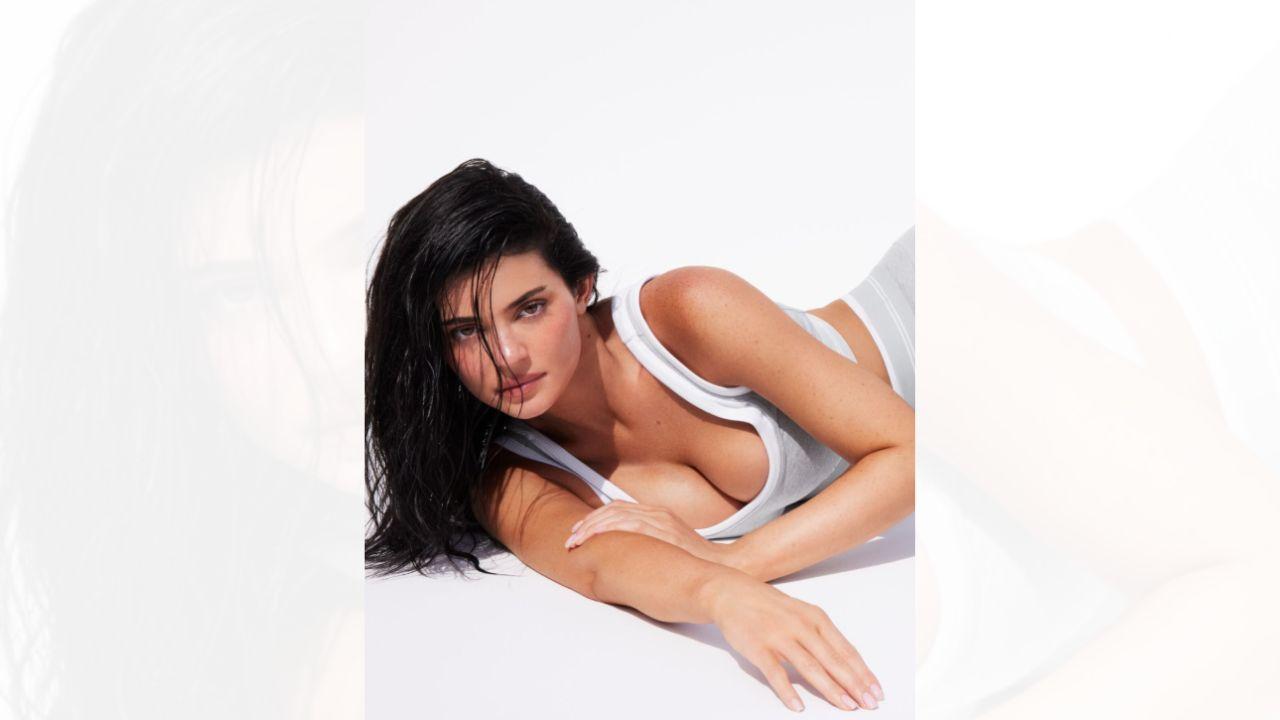 Image of Kylie Jenner shared pink has 'always' been her 'favorite color.'