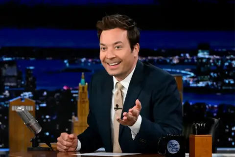 jimmy fallon jokes donald trumps phone data consists of tracking dominos for over  hours