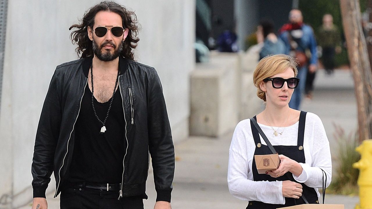 Russell Brand, Laura Gallacher